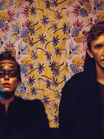 {de}Sylvan Esso (USA){/de}